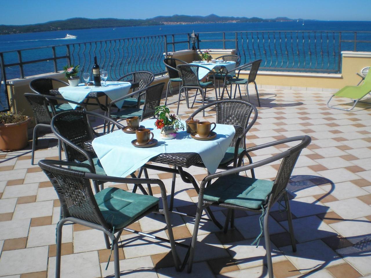Casa Del Sol Appartement Sukošan