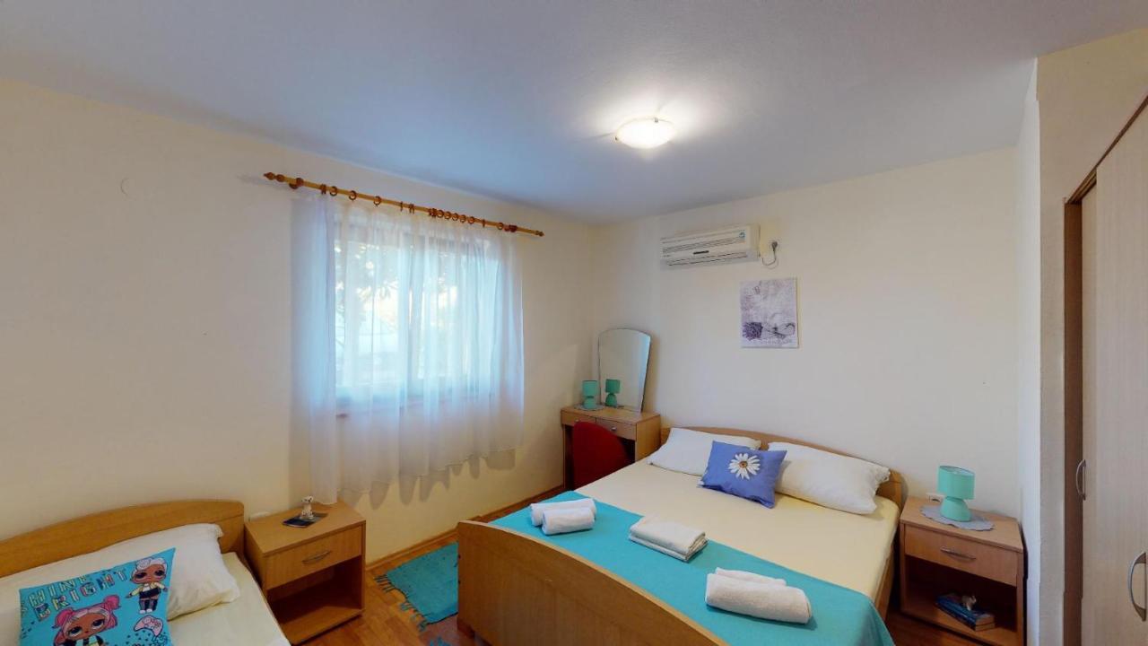Casa Del Sol Apartment Sukosan